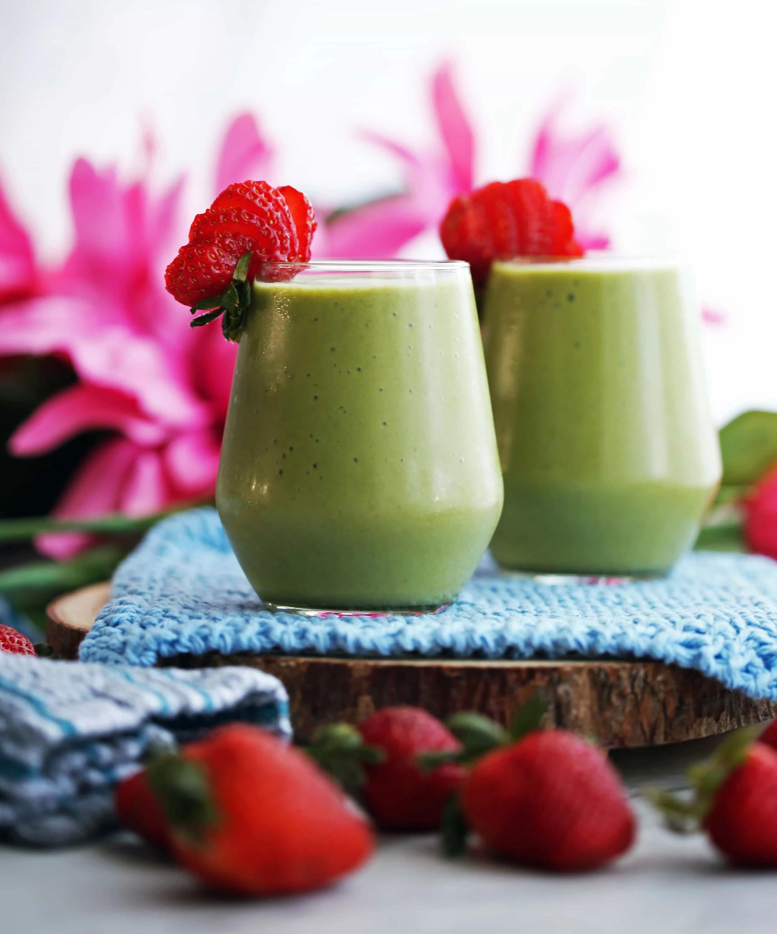 Strawberry Avocado Green Smoothie - Yay! For Food