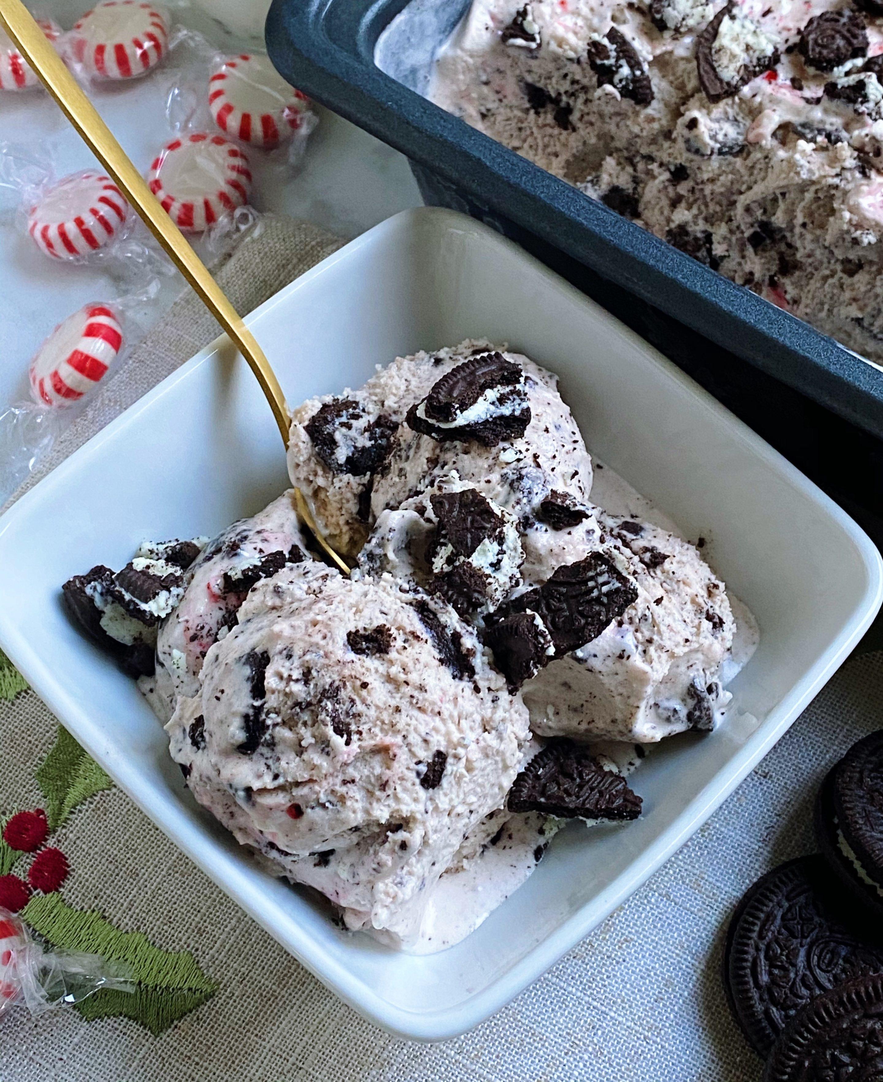 Peppermint Cookies 'n' Cream Ice Cream