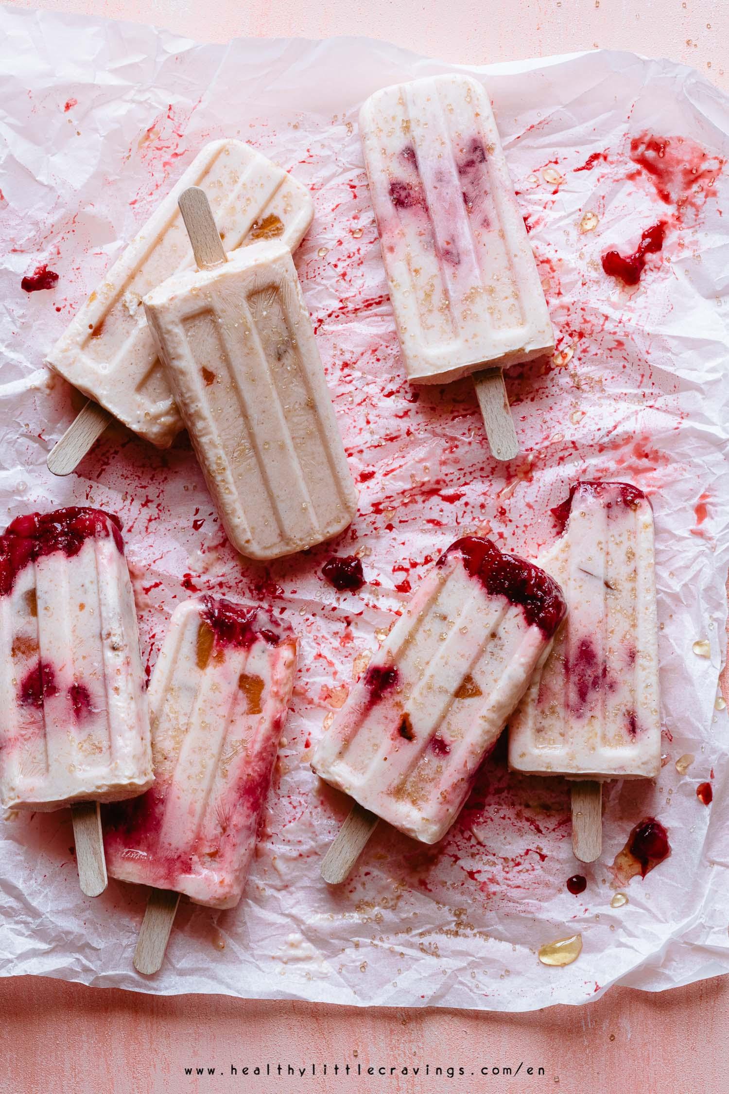 GREEK YOGURT POPSICLES / APRICOTS AND STRAWBERRIES